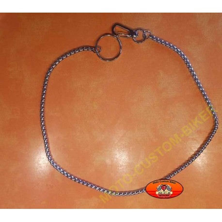 Chaine portefeuille carré entrelacés