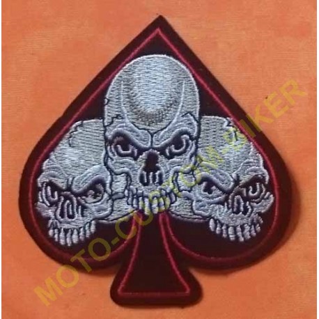 Patch, écusson as de pique trois skulls