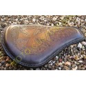 Selle custom croix de malte baroque